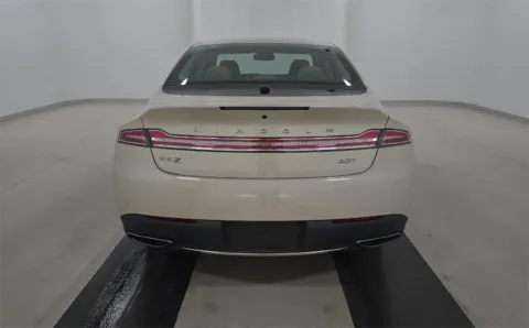 More photos of 2018 Lincoln MKZ Reserve at Sullivan Auto Trading Fredericksburg, VA