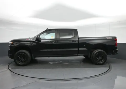 More photos of 2021 Chevrolet Silverado 1500 LT Trail Boss at Sullivan Auto Trading Fredericksburg, VA