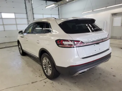 More photos of 2022 Lincoln Nautilus Standard at Sullivan Auto Trading Fredericksburg, VA