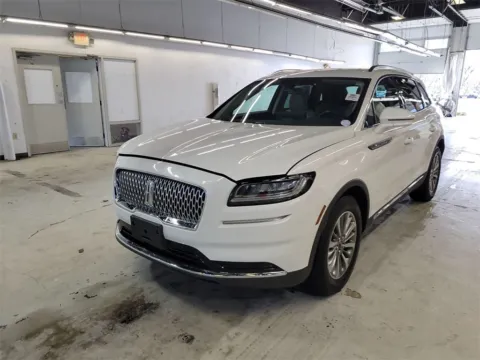 More photos of 2022 Lincoln Nautilus Standard at Sullivan Auto Trading Fredericksburg, VA