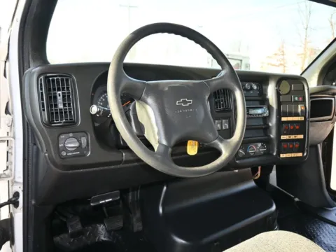 More photos of 2004 Chevrolet Kodiak C5500 at Sullivan Auto Trading Fredericksburg, VA
