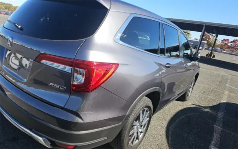 Another view of 2021 Honda Pilot EX-L for sale in Fredericksburg, VA at Sullivan Auto Trading Fredericksburg