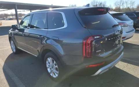 More photos of 2022 Kia Telluride LX at Sullivan Auto Trading Fredericksburg, VA