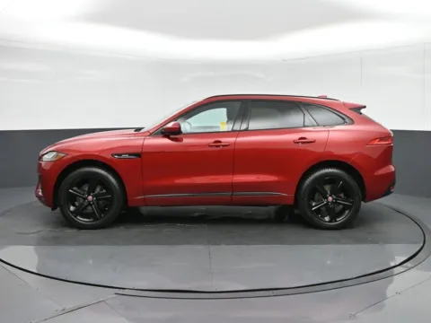 More photos of 2017 Jaguar F-PACE 35t R-Sport at Sullivan Auto Trading Fredericksburg, VA