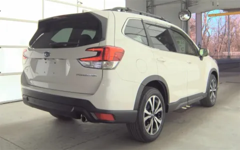More photos of 2022 Subaru Forester Limited at Sullivan Auto Trading Fredericksburg, VA