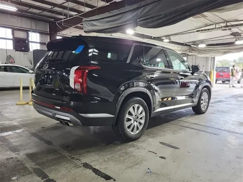 More photos of 2024 Hyundai Palisade SEL at Sullivan Auto Trading Fredericksburg, VA
