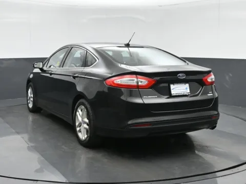 More photos of 2013 Ford Fusion SE at Sullivan Auto Trading Fredericksburg, VA