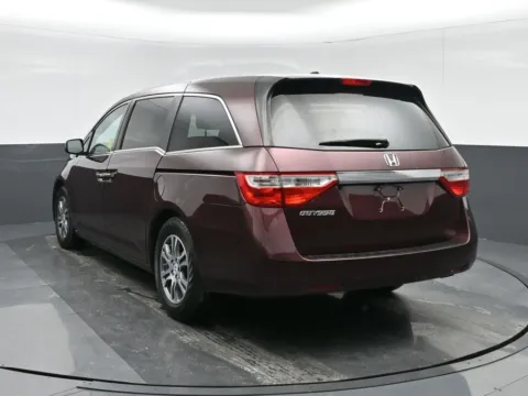 More photos of 2013 Honda Odyssey EX-L at Sullivan Auto Trading Fredericksburg, VA