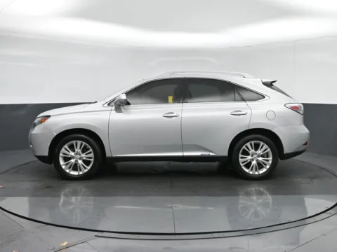 More photos of 2010 Lexus RX 450h at Sullivan Auto Trading Fredericksburg, VA