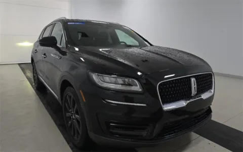 Another view of 2020 Lincoln Nautilus Reserve for sale in Fredericksburg, VA at Sullivan Auto Trading Fredericksburg