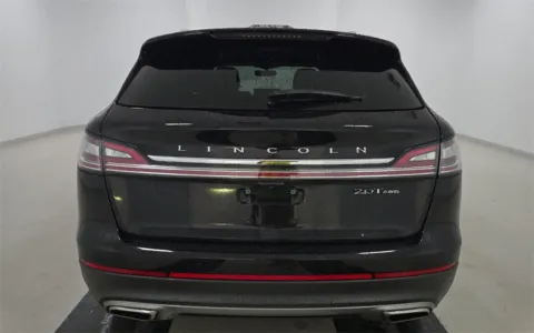 More photos of 2020 Lincoln Nautilus Reserve at Sullivan Auto Trading Fredericksburg, VA