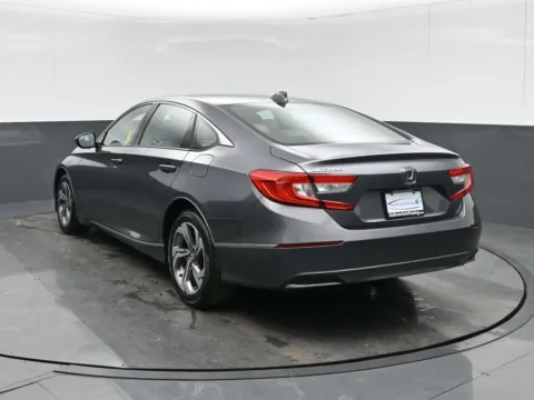 More photos of 2020 Honda Accord EX-L at Sullivan Auto Trading Fredericksburg, VA