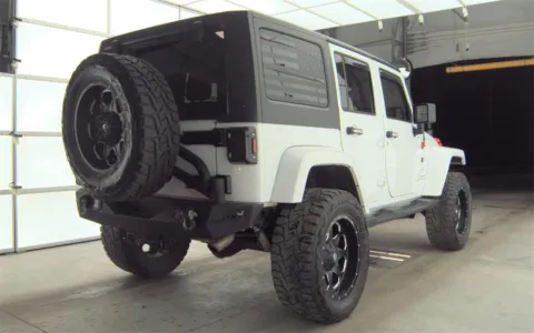 More photos of 2017 Jeep Wrangler Unlimited Sahara at Sullivan Auto Trading Fredericksburg, VA