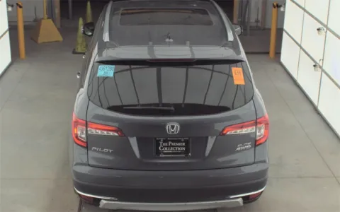 More photos of 2019 Honda Pilot Elite at Sullivan Auto Trading Fredericksburg, VA