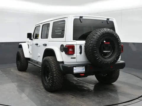 More photos of 2022 Jeep Wrangler Unlimited Rubicon at Sullivan Auto Trading Fredericksburg, VA