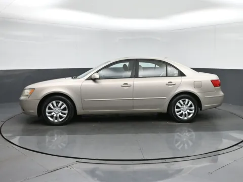 More photos of 2010 Hyundai Sonata GLS at Sullivan Auto Trading Fredericksburg, VA
