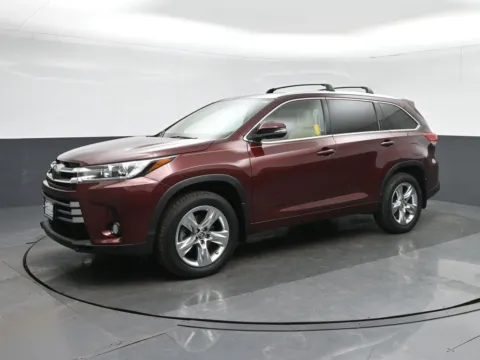 Another view of 2017 Toyota Highlander Limited for sale in Fredericksburg, VA at Sullivan Auto Trading Fredericksburg
