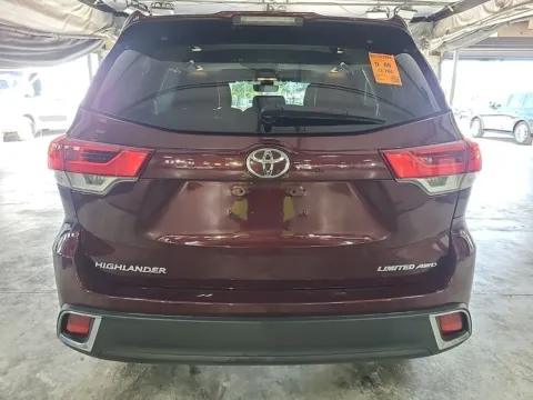 More photos of 2017 Toyota Highlander Limited at Sullivan Auto Trading Fredericksburg, VA