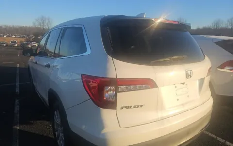 More photos of 2019 Honda Pilot LX at Sullivan Auto Trading Fredericksburg, VA