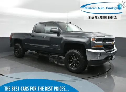 Gray 2017 Chevrolet Silverado 1500 LT for sale in Fredericksburg, VA