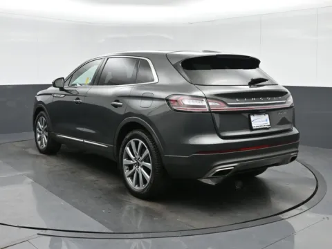 More photos of 2019 Lincoln Nautilus Select at Sullivan Auto Trading Norfolk, VA
