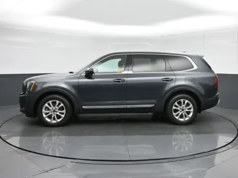 More photos of 2022 Kia Telluride LX at Sullivan Auto Trading Fredericksburg, VA