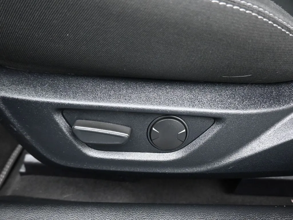 2021 Ford Mustang Mach 1 - Photo 12