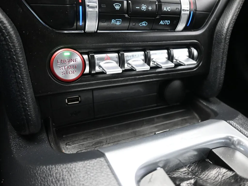 2021 Ford Mustang Mach 1 - Photo 20