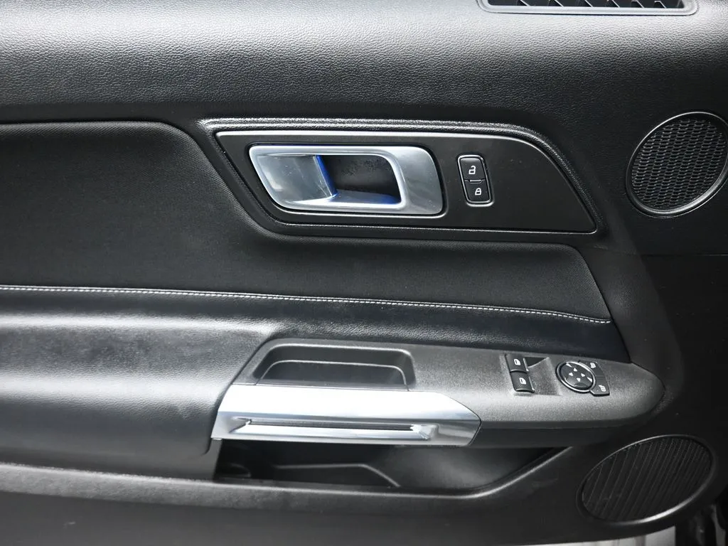 2021 Ford Mustang Mach 1 - Photo 10