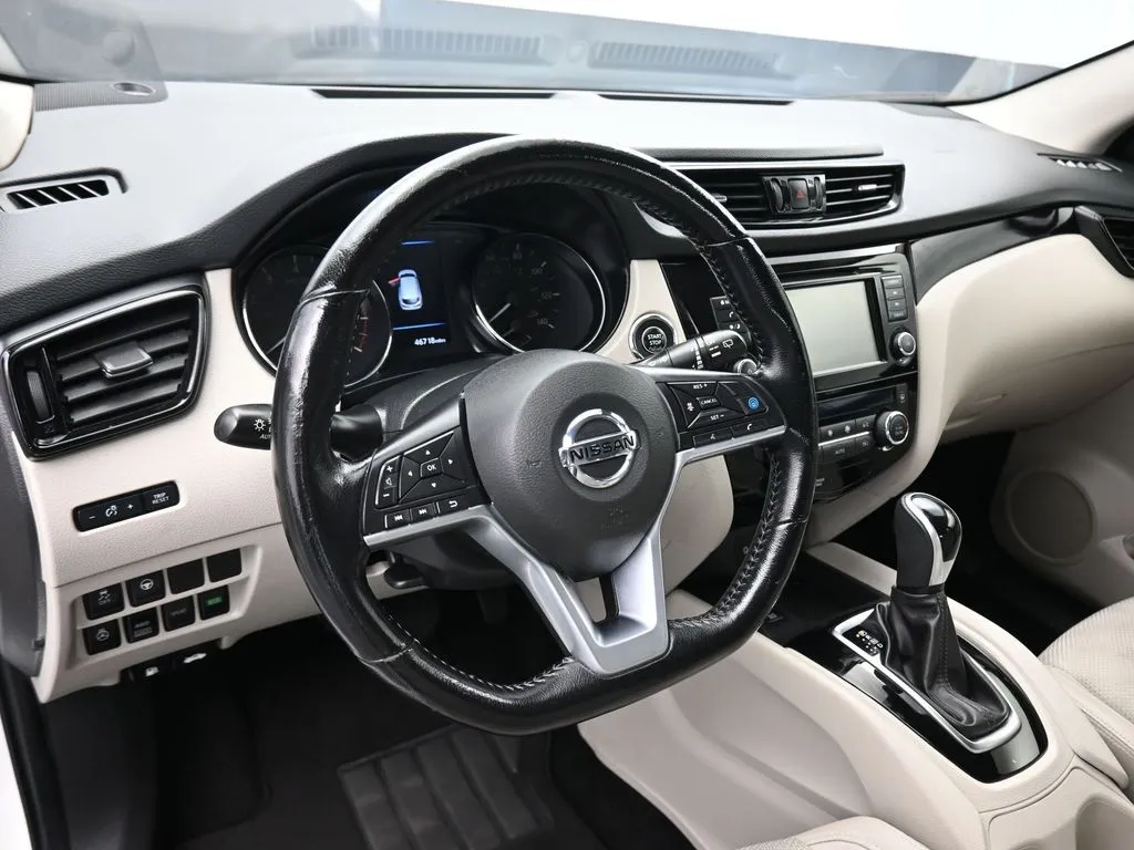 2022 Nissan Rogue Sport SV - Photo 13