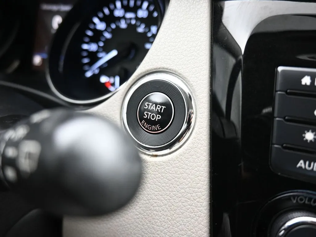 2022 Nissan Rogue Sport SV - Photo 21