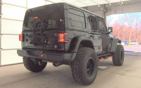 More photos of 2020 Jeep Wrangler Unlimited Rubicon at Sullivan Auto Trading Fredericksburg, VA