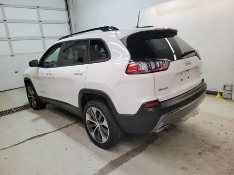 More photos of 2022 Jeep Cherokee Limited at Sullivan Auto Trading Fredericksburg, VA