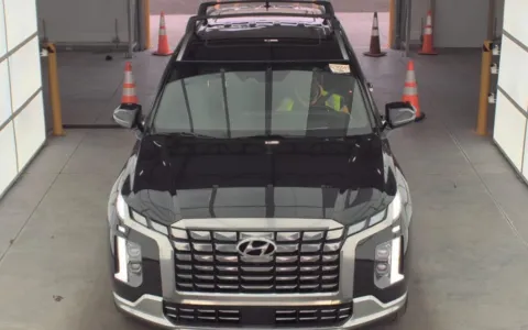 Photos of 2023 Hyundai Palisade Calligraphy for sale in Fredericksburg, VA at Sullivan Auto Trading Fredericksburg