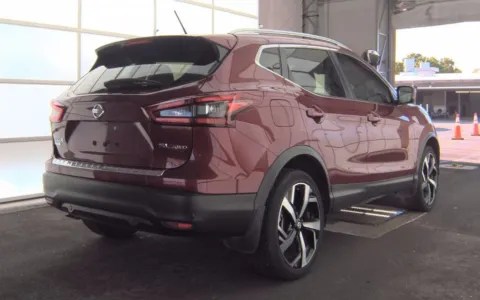 More photos of 2022 Nissan Rogue Sport SL at Sullivan Auto Trading Fredericksburg, VA