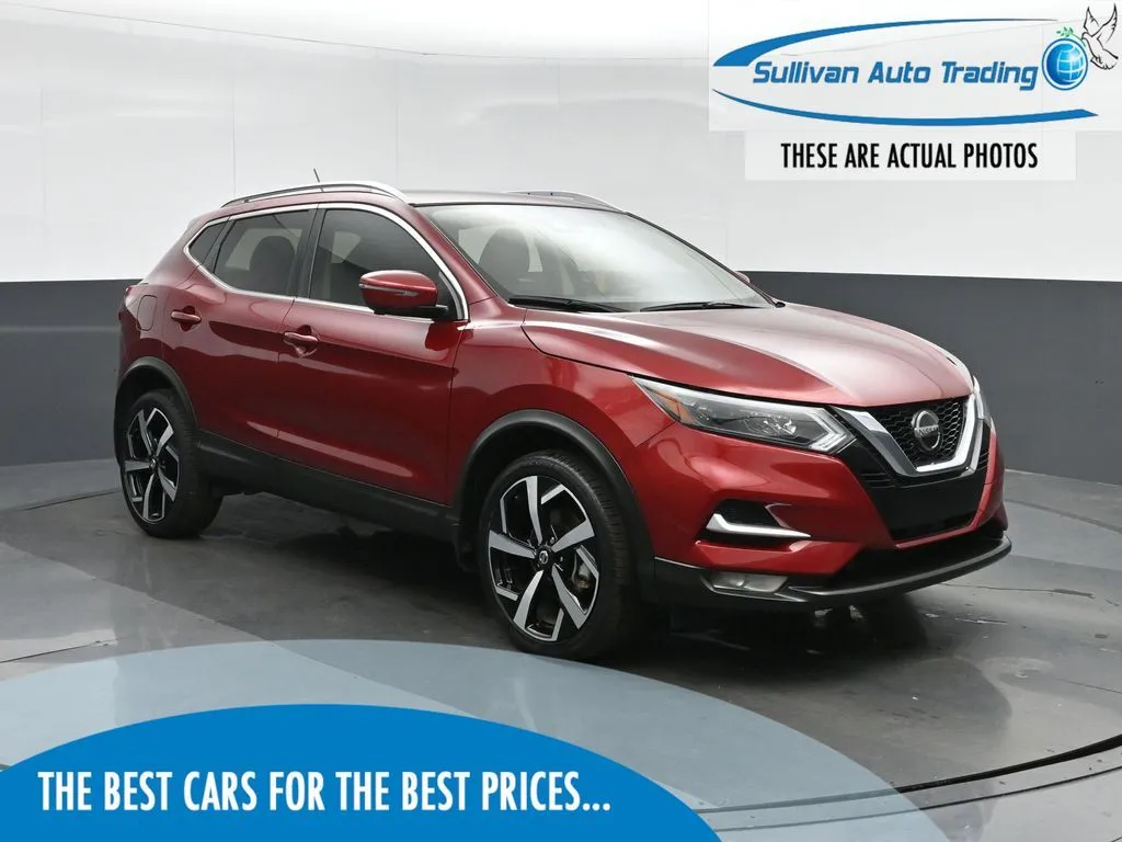 2022 Nissan Rogue Sport SL AWD's photo