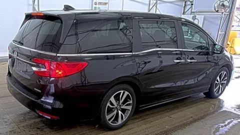 More photos of 2023 Honda Odyssey Touring at Sullivan Auto Trading Fredericksburg, VA