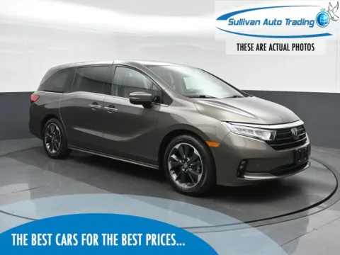 Black 2022 Honda Odyssey Elite for sale in Fredericksburg, VA