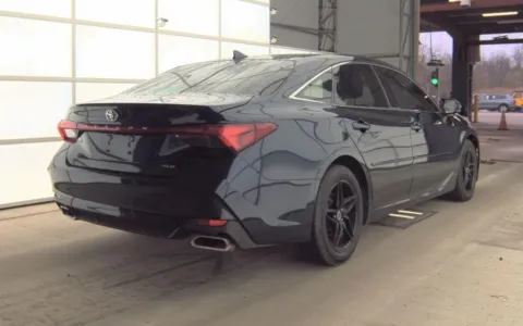 More photos of 2022 Toyota Avalon XLE at Sullivan Auto Trading Fredericksburg, VA
