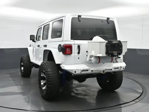 More photos of 2018 Jeep Wrangler Unlimited Rubicon at Sullivan Auto Trading Fredericksburg, VA