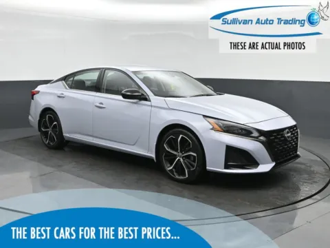 White 2023 Nissan Altima 2.5 SR for sale in Fredericksburg, VA