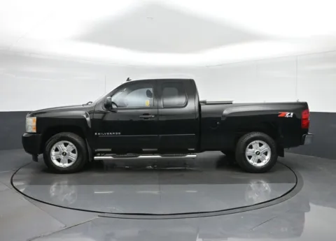 More photos of 2008 Chevrolet Silverado 1500 LT at Sullivan Auto Trading Fredericksburg, VA