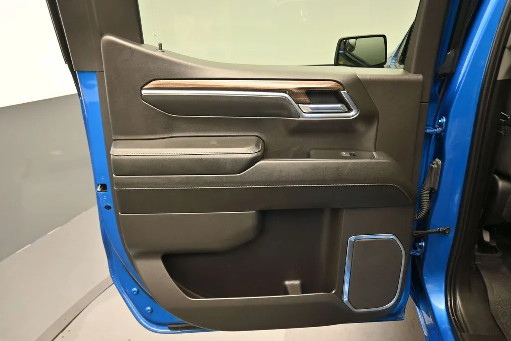 2023 Chevrolet Silverado 1500 RST - Photo 29