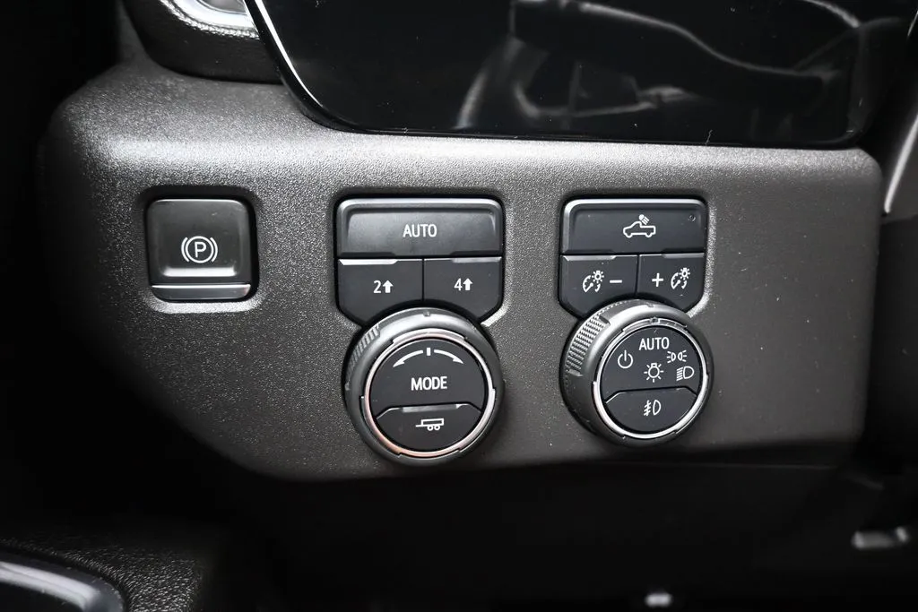 2023 Chevrolet Silverado 1500 RST - Photo 26