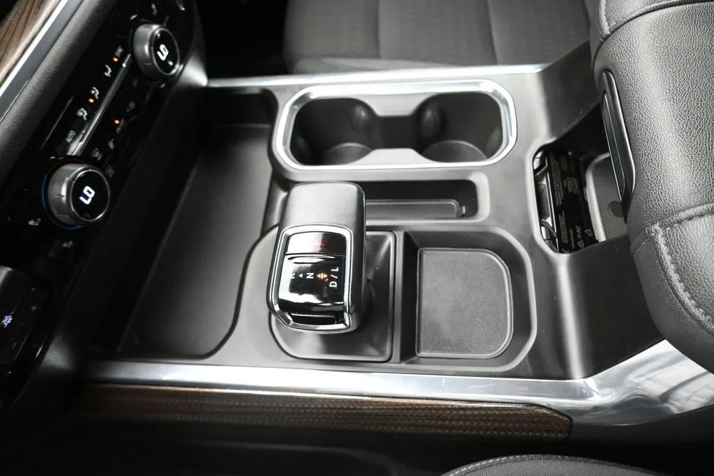 2023 Chevrolet Silverado 1500 RST - Photo 23