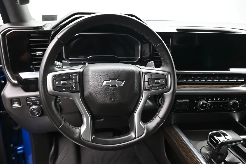 2023 Chevrolet Silverado 1500 RST - Photo 14