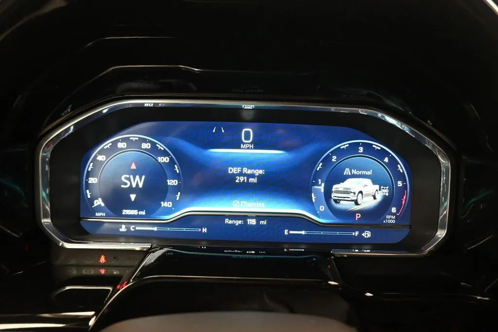 2023 Chevrolet Silverado 1500 RST - Photo 15