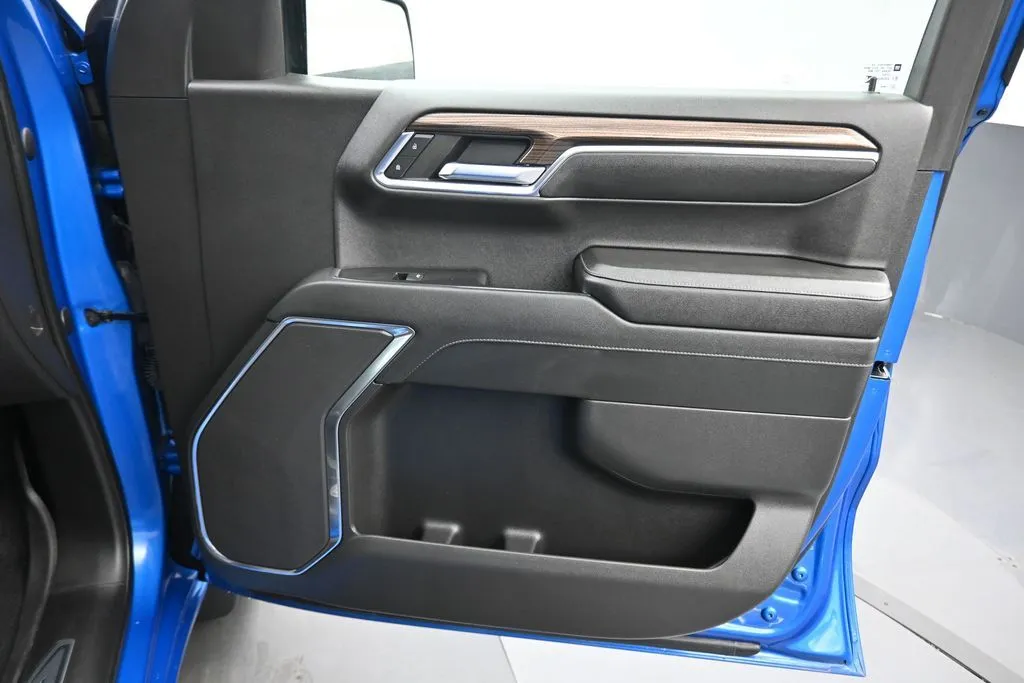 2023 Chevrolet Silverado 1500 RST - Photo 40