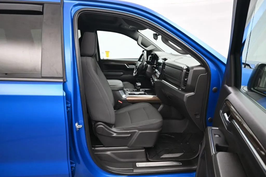 2023 Chevrolet Silverado 1500 RST - Photo 42