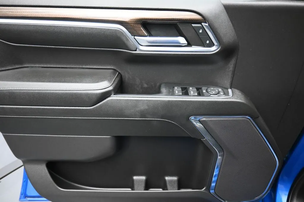 2023 Chevrolet Silverado 1500 RST - Photo 10